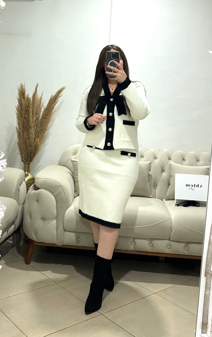 ensemble old money- standard