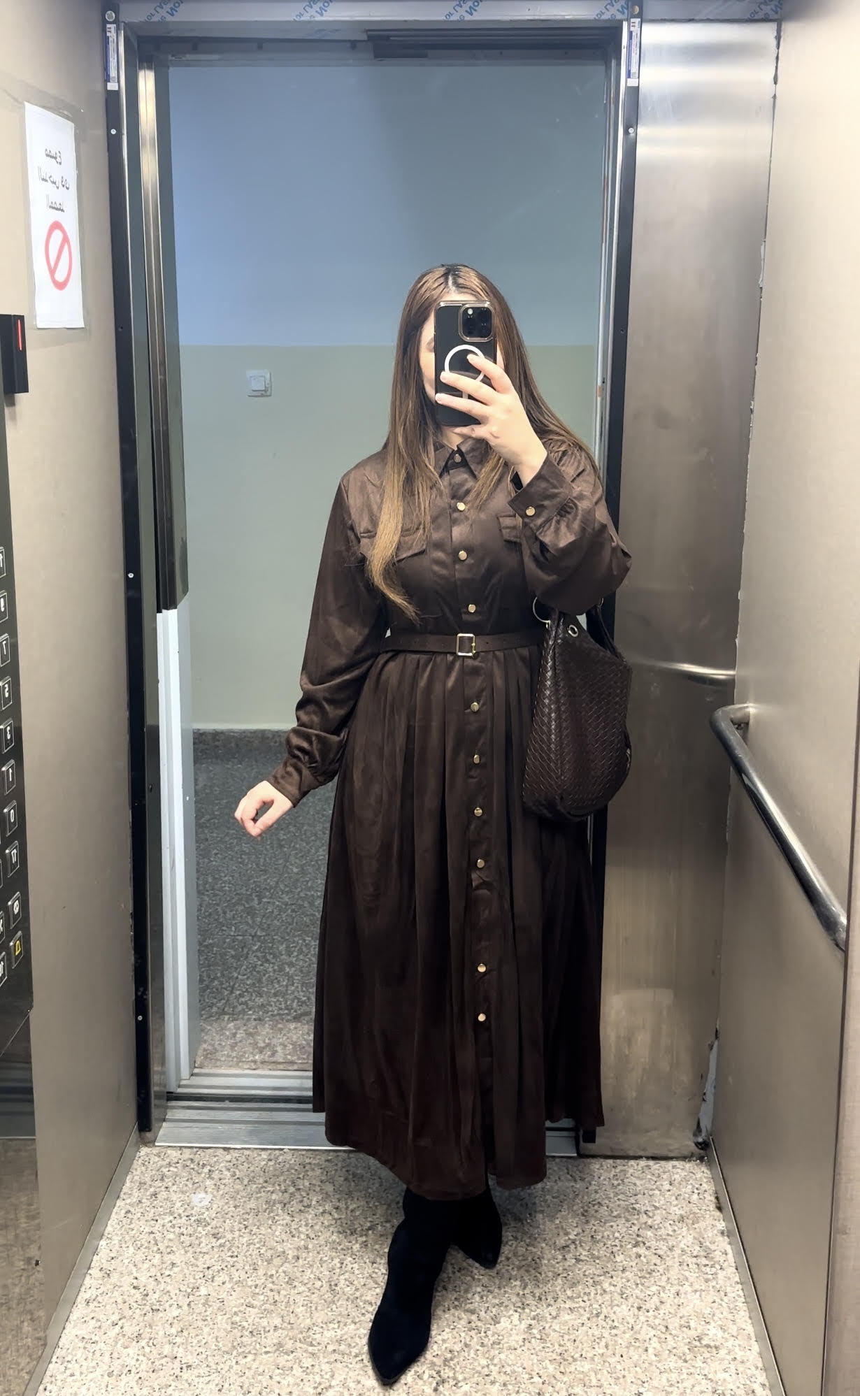 robe ISABELLA 	- robe en daim avec ceinture